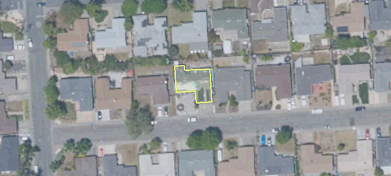 118 University Ave