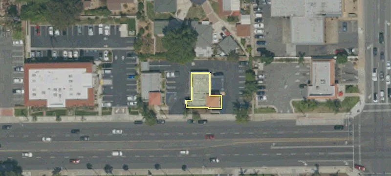 16677 Yorba Linda Blvd