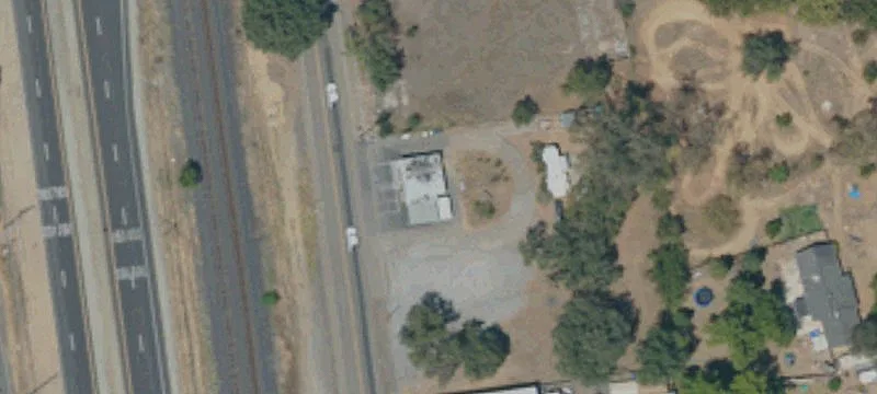 6185 Eastside Rd