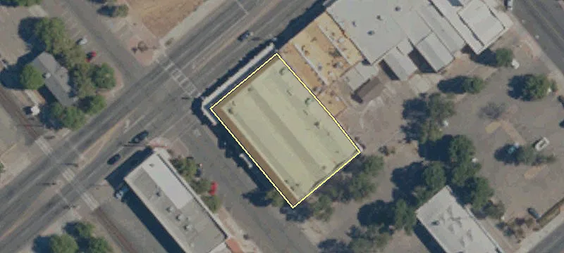 100 Yosemite Ave
