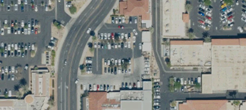 73520 El Paseo