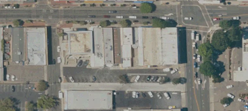 126 Yosemite Ave