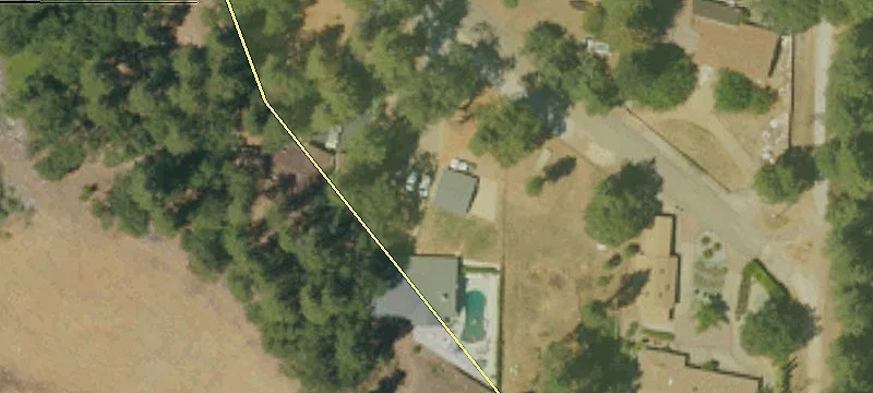 20234 Lakeview Dr