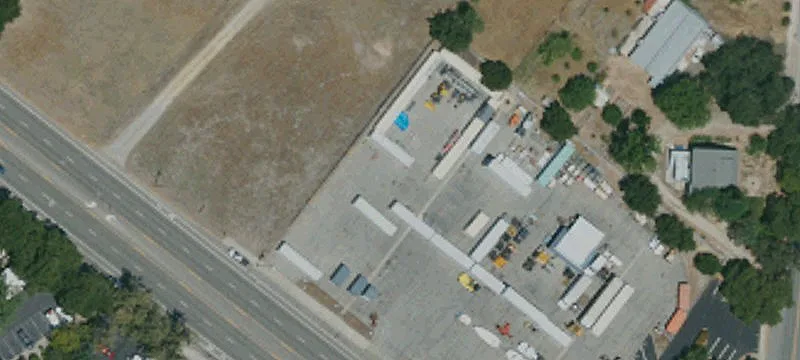 3855 El Camino Real