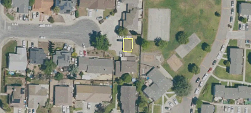 1041 Peach Ct