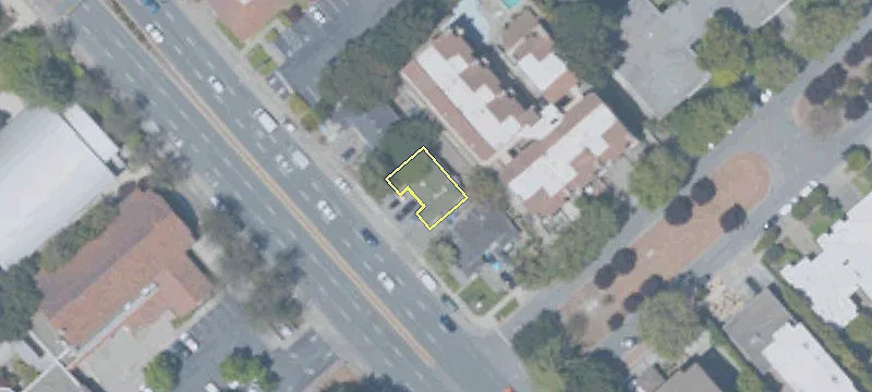 1 Hayward Ave