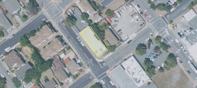 401 Escobar St