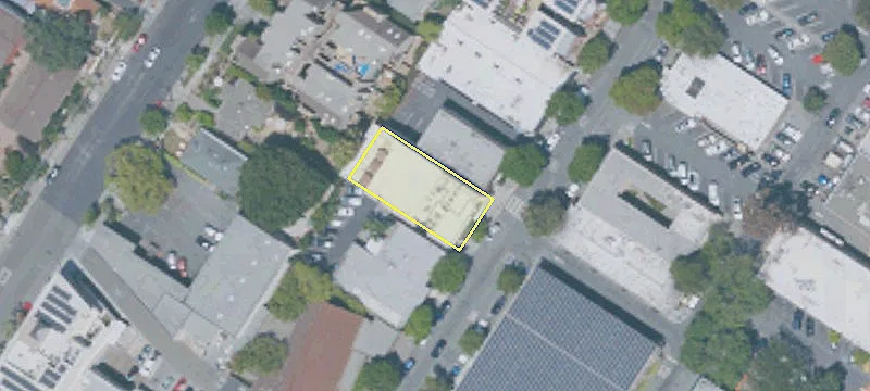 450 Cambridge Ave