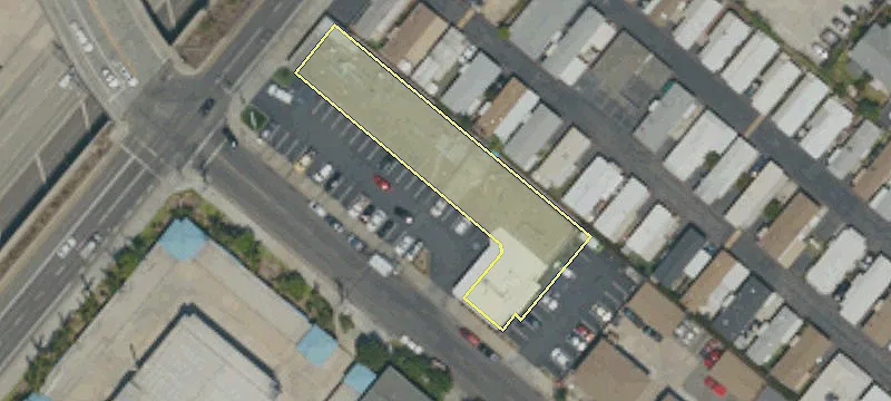 2052 Newport Blvd