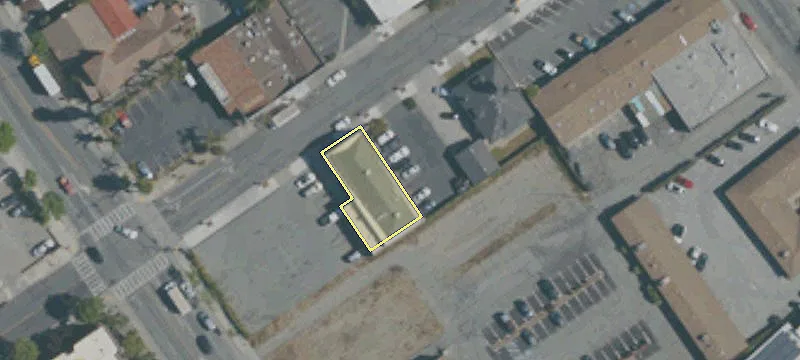18 5th St