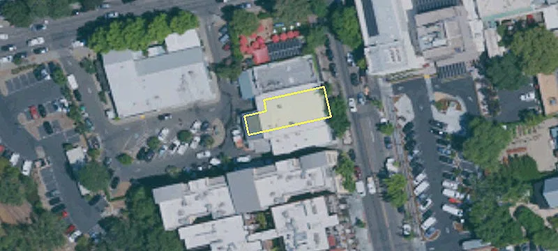 243 Healdsburg Ave