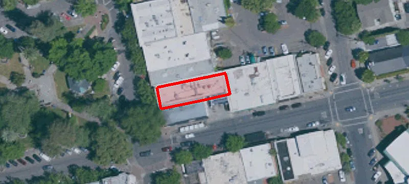 304 Ctr St