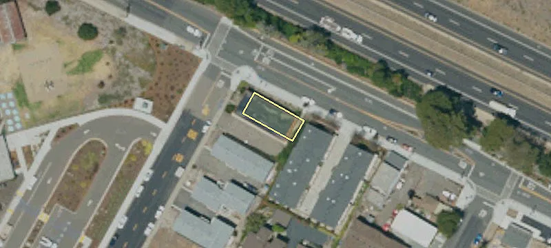105 Ter Ave