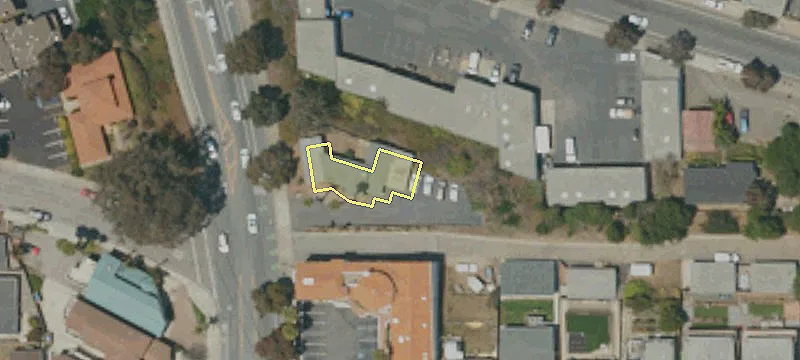 1260 Main St