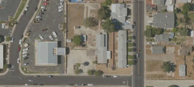 907 Davis Dr