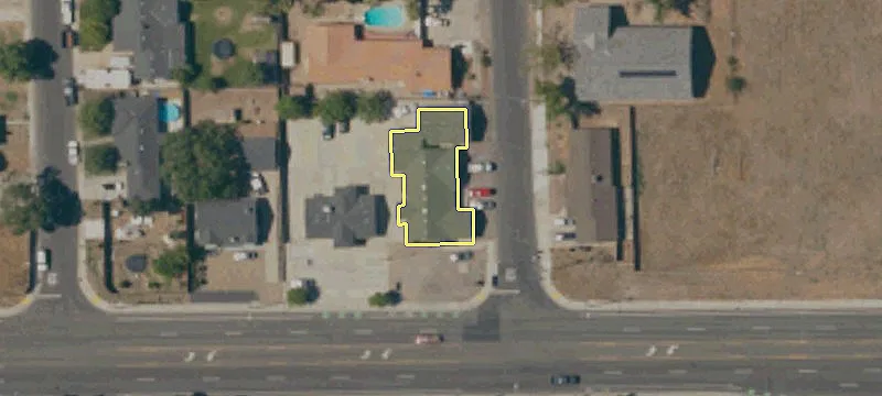 1071 Yosemite Ave