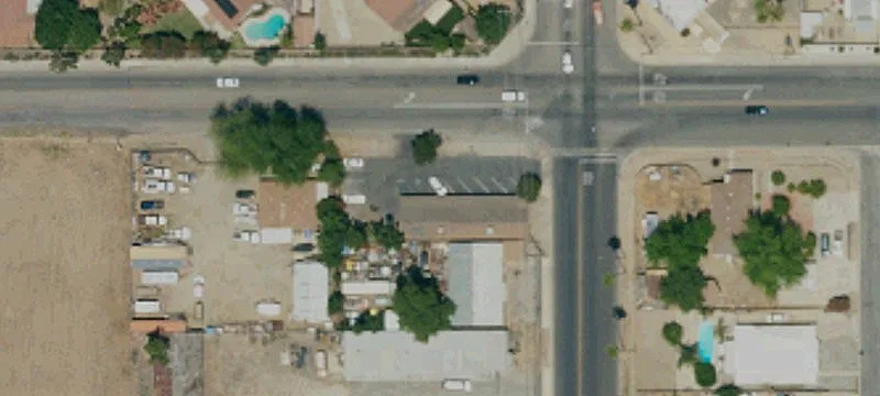 909 Menlo Ave