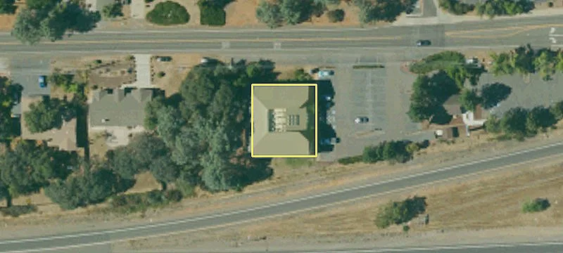 3350 Country Clb Dr