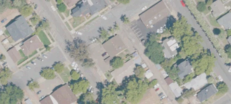 445 Elm St