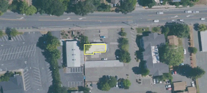 7773 Healdsburg Ave