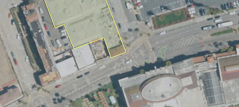 399 Bch St