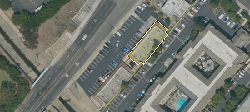 20032 Santa Ana Ave