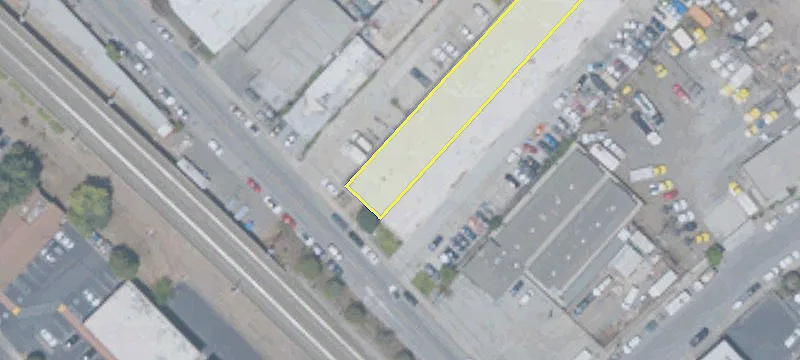 217 Old County Rd Ste, Unit 1