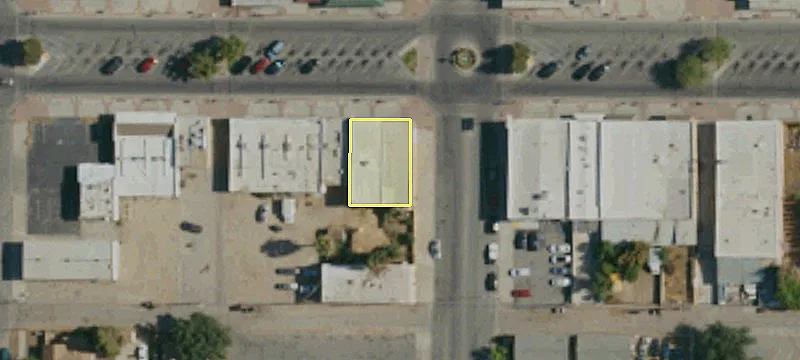 901 7th St
