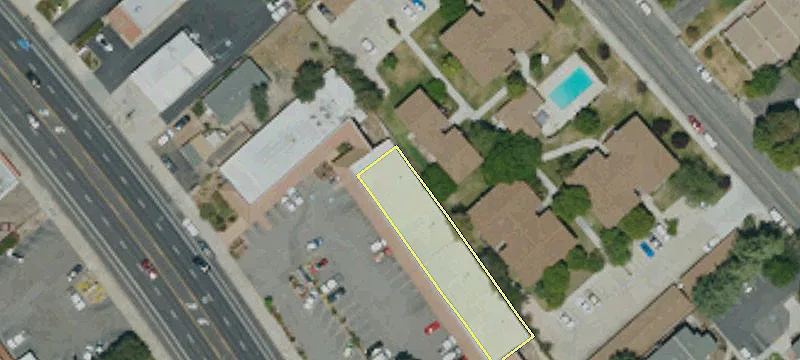 7425 El Camino Real