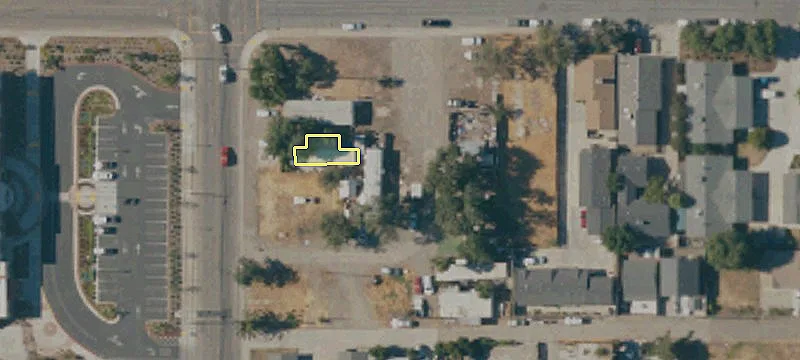 2888 Holly Dr