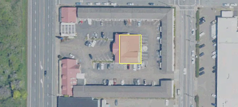 400 Main St