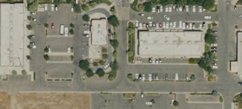 3501 Panama Ln