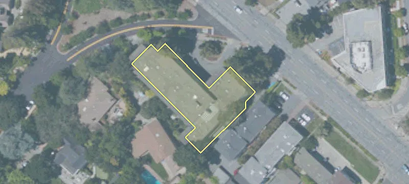 525 El Camino Real