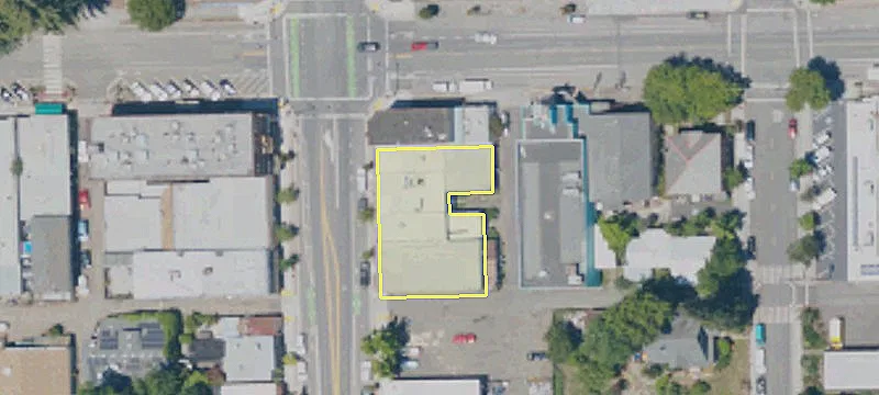 15 Main St