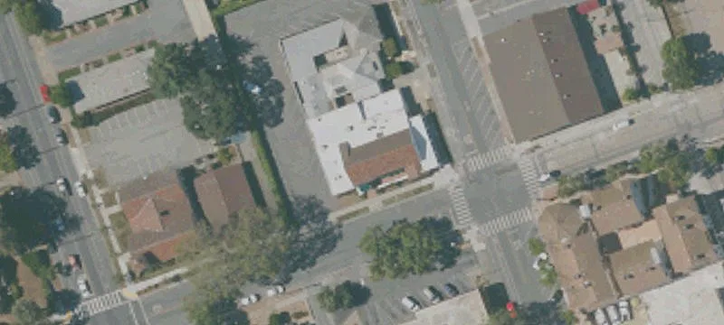 129 4th St