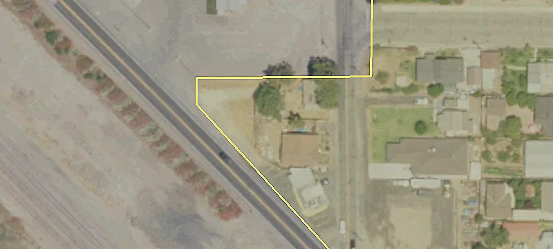 2207 Tully Rd
