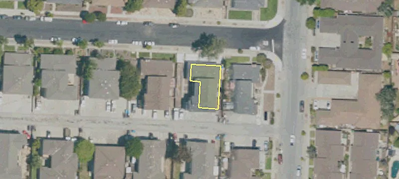 1571 Gabilan Dr