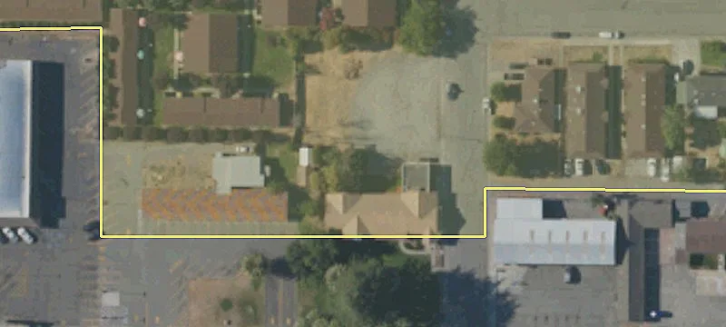 1904 Solano St