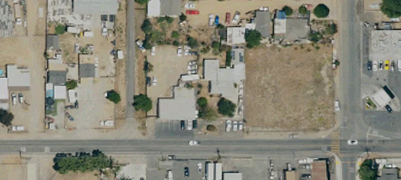 10643 Jurupa Rd