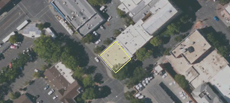 236 3rd St