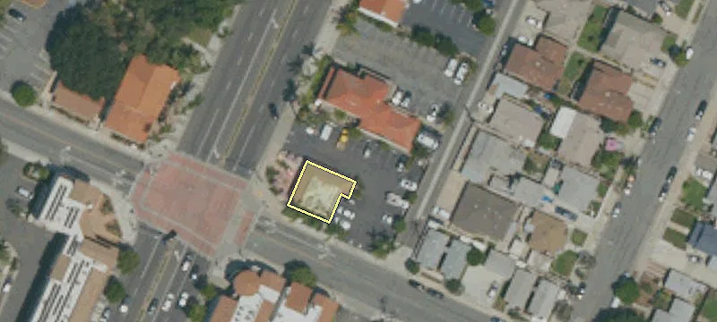 446 Brea Blvd
