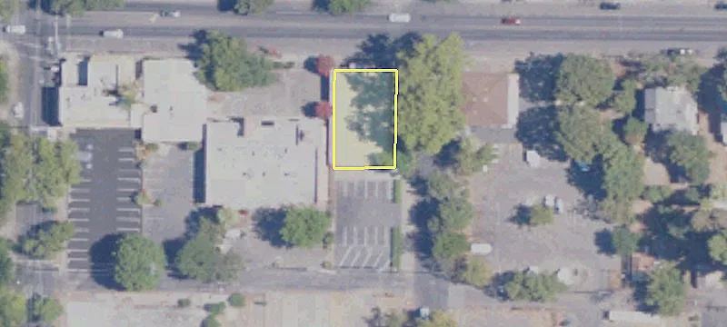 828 Ct St