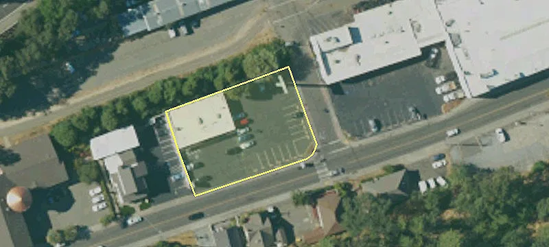 655 Main St