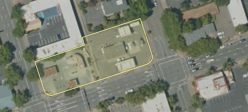 1220 Shasta St