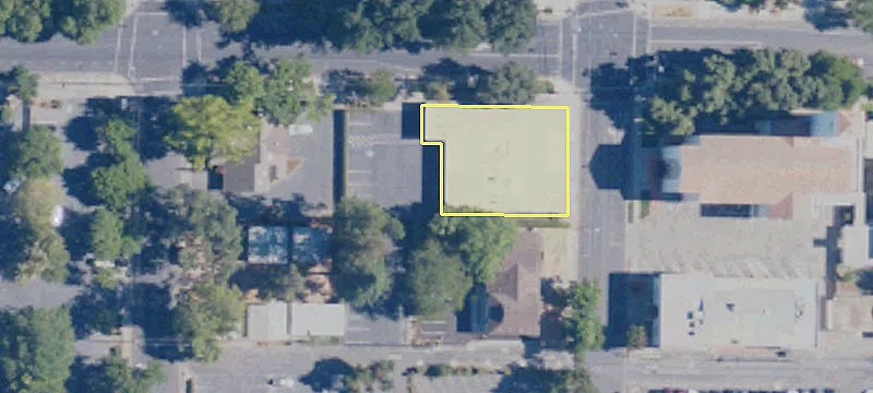 222 Ct St