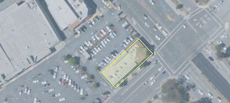135 El Camino Real
