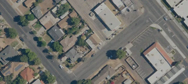 111 2nd St