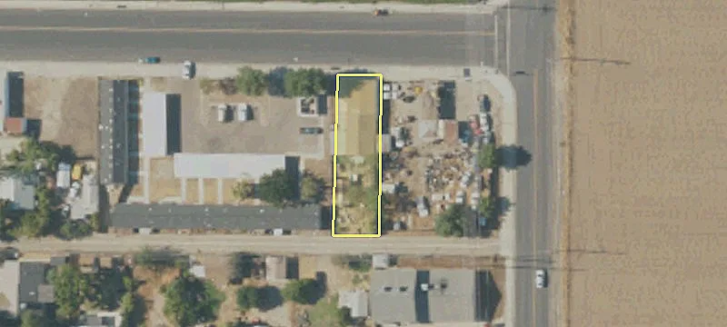 324 Fresno St