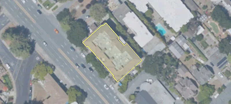 955 El Camino Real
