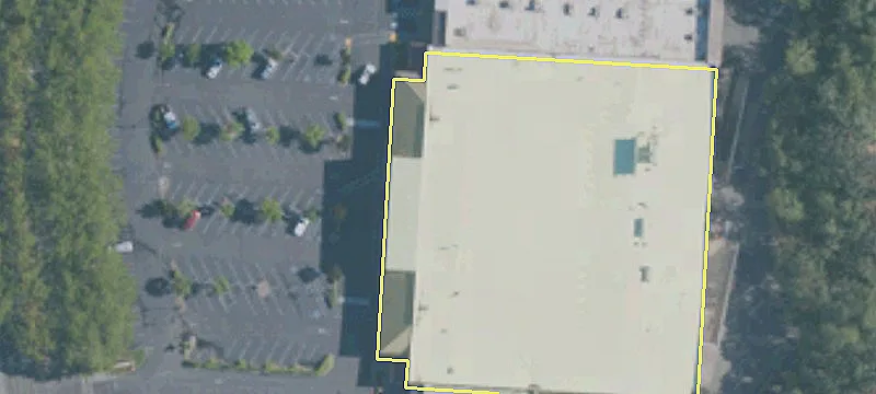 8800 Lakewood Dr